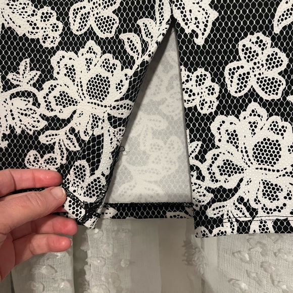 NYCC black & white mid length pencil skirt - Picture 4 of 5